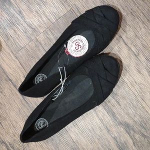 Shoes, black flats